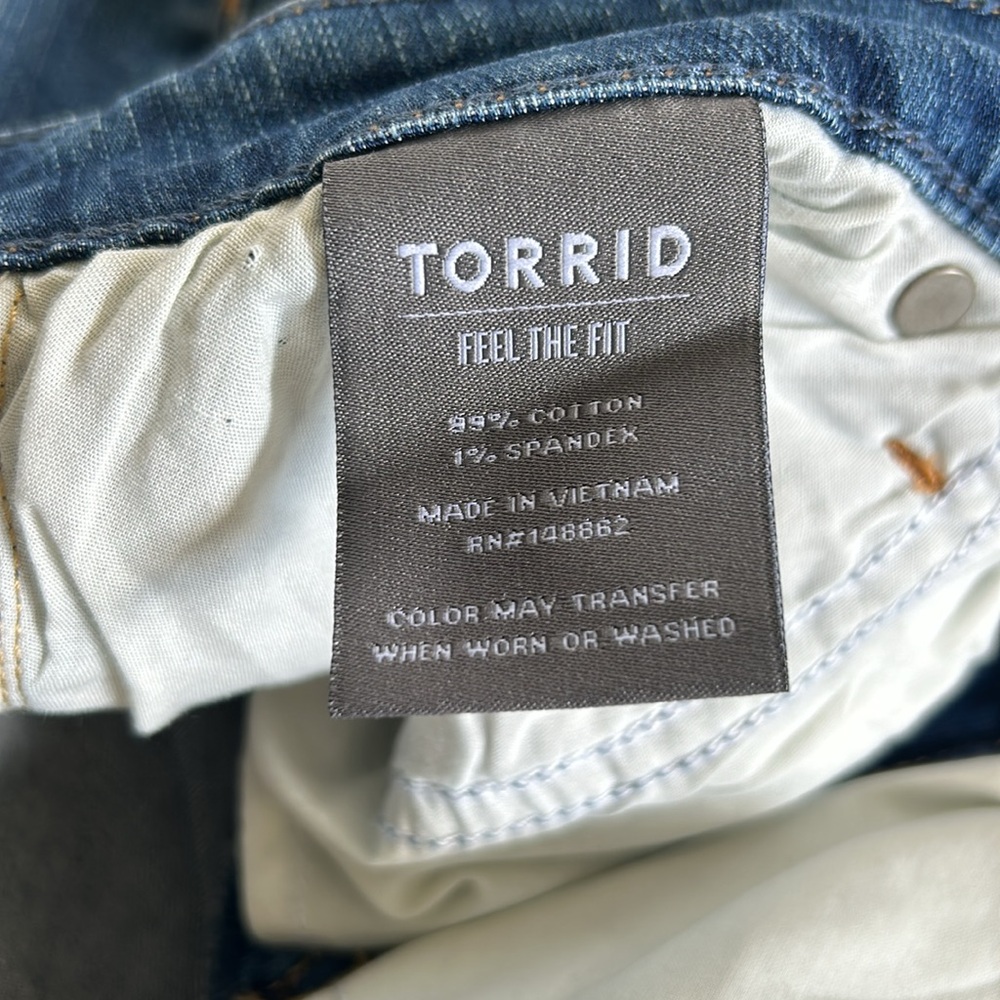 Torrid 3.5” A-Line‎ Vintage Short in Rum Coke Sz 18 NWT - Picture 6 of 7